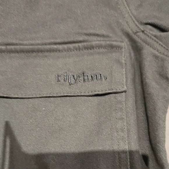 Rhythm Gray Long-Sleeve Romper - Picture 6 of 10